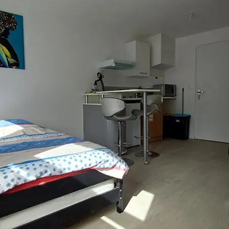 Aparthotel Trois Studios-cosy Centre Village *