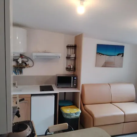 Trois Studios-cosy Centre Village 3*